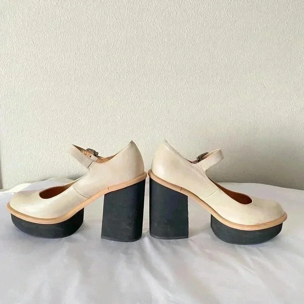 Free People Maggie Mary Jane White Leather Pumps Platform Heels Size 8.5